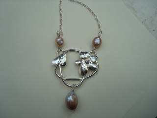silver & smokey pearl necklace